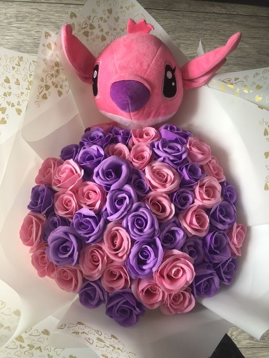 Buchete de trandafiri cu stitch si multe altele!
