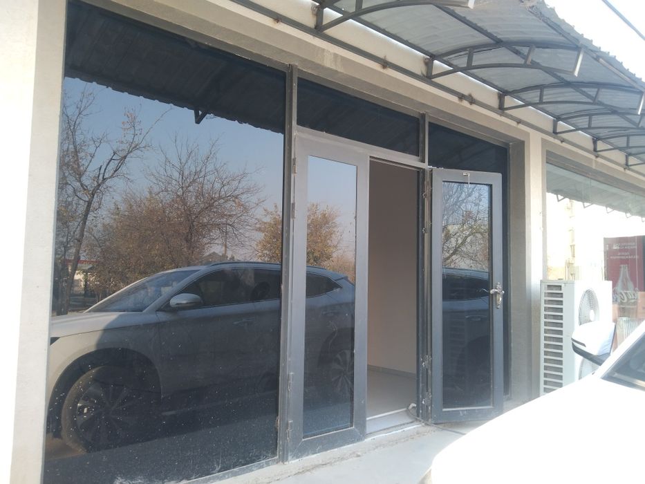 Ishlab turgan Savdo doʻkoni va ofis uchun joy  sotiladi