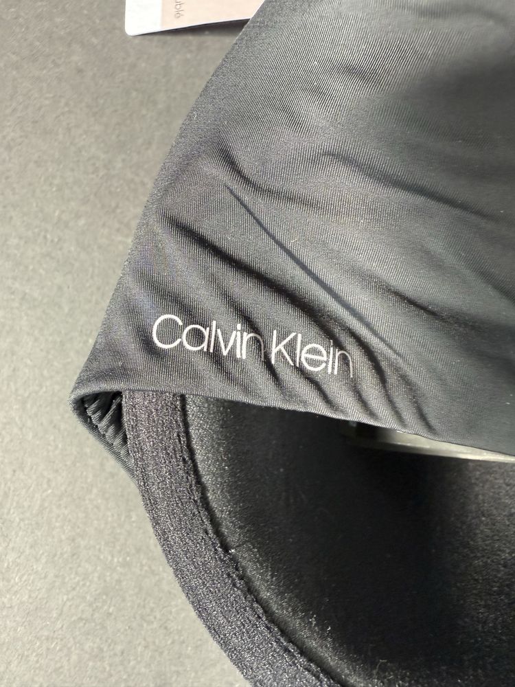 Оригинален, черен сутиен Calvin Klein /70F/