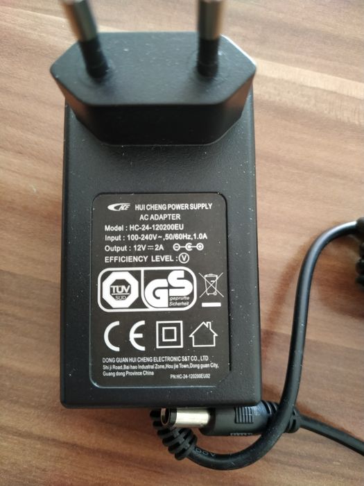 Чисто нови адаптери 12V