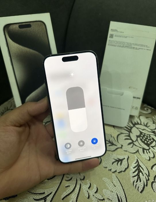 Iphone 15 pro 256gb
