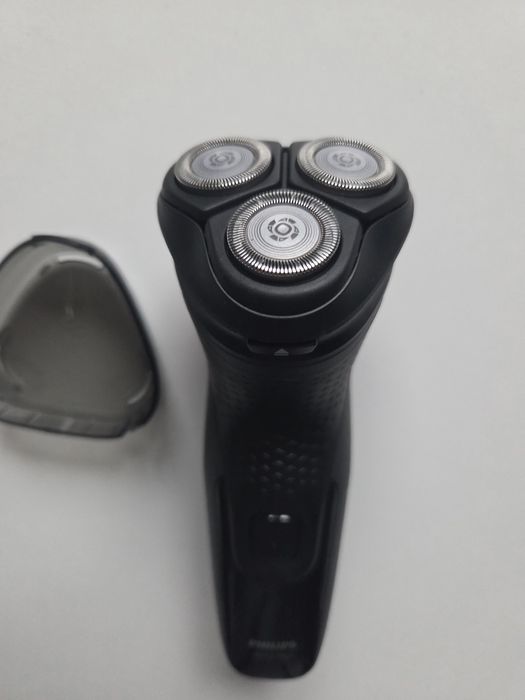 Самобръсначка  Philips Shaver 1000