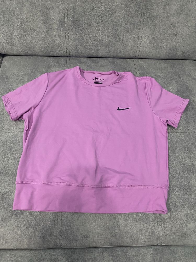 Top dri fit nike