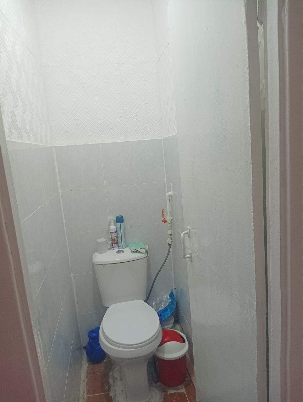 Uy sotiladi 3 xonli 4 etaj