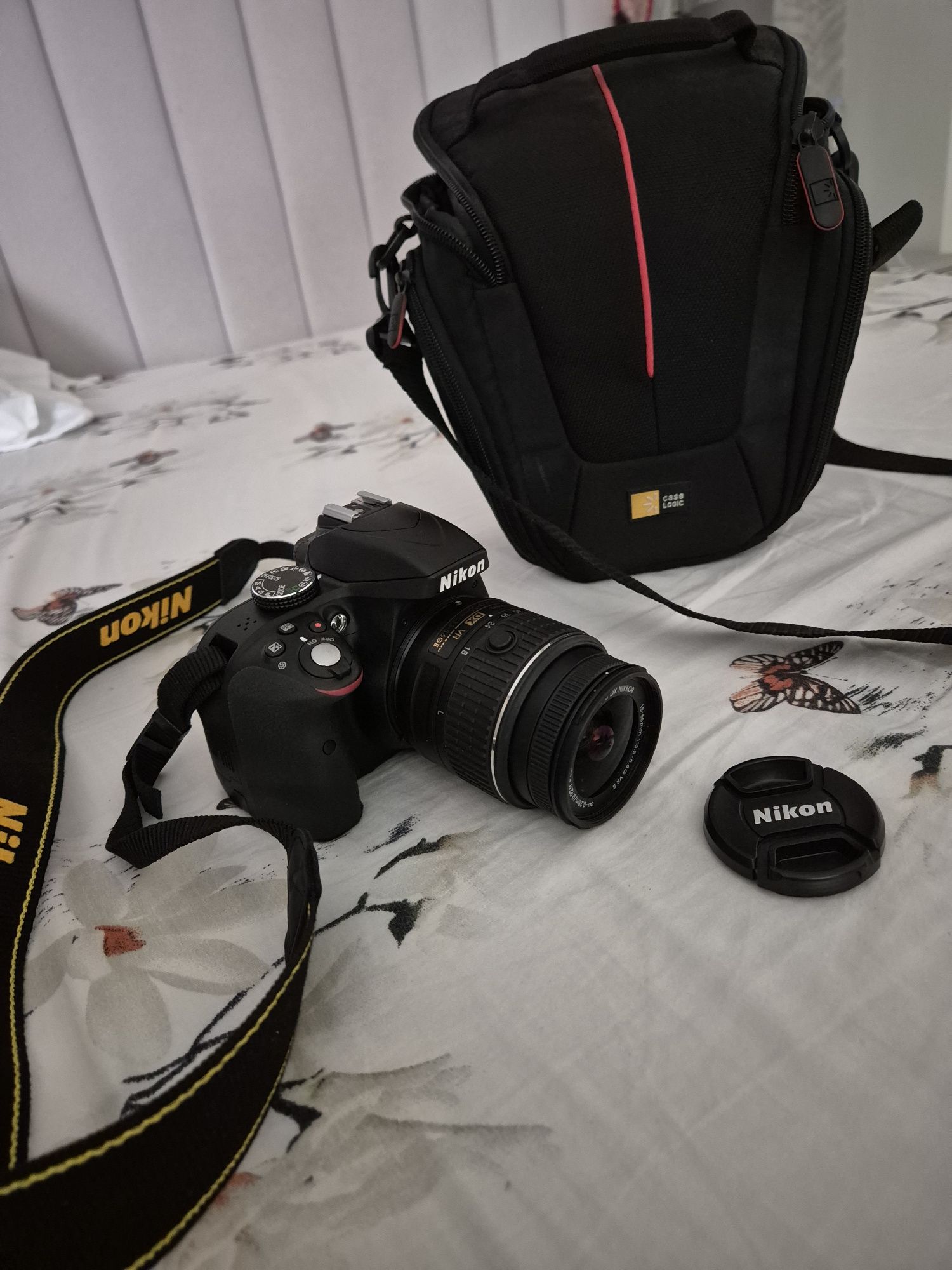 Фотоапарат Nikon D 3300