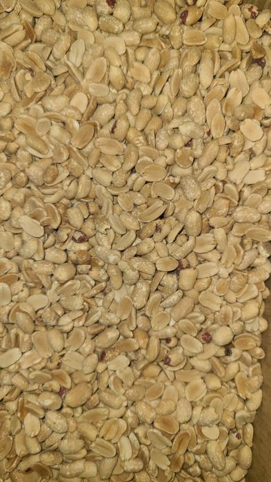 Арахис жареный,очищенный