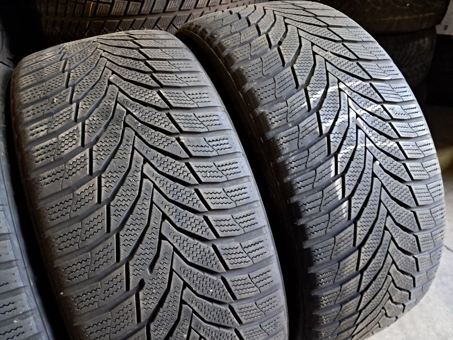 Anvelope second iarna 245 40 R19 Nexen