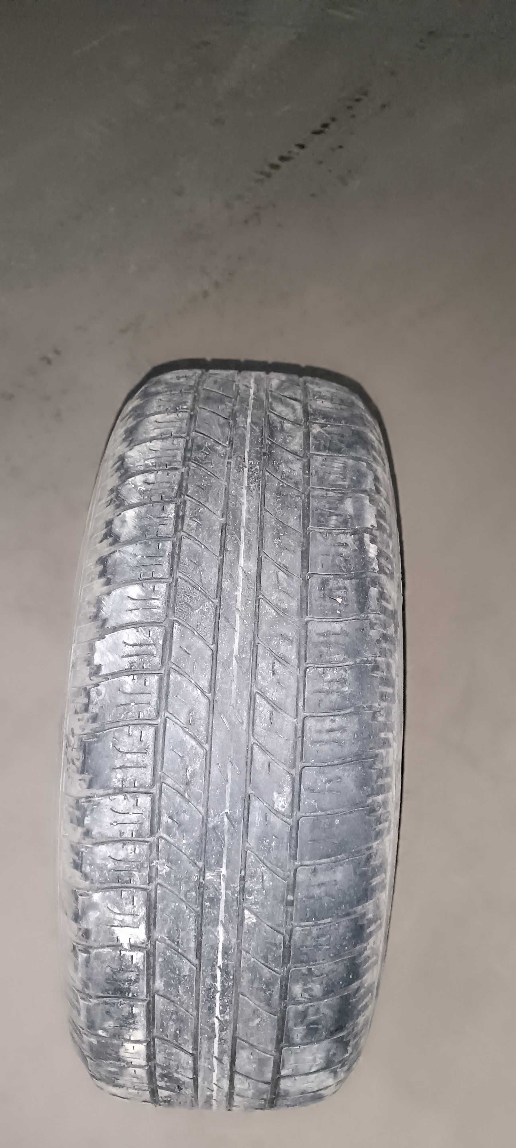 Летняя б/у резину Goodyear