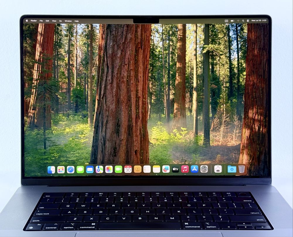 Macbook Pro 16' M1 Max 32RAM 1TB SSD Space Gray Перфектен! Гаранция!