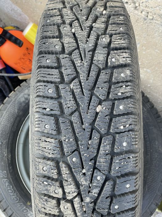 Зимние шины р14 шипы приора гранта r14