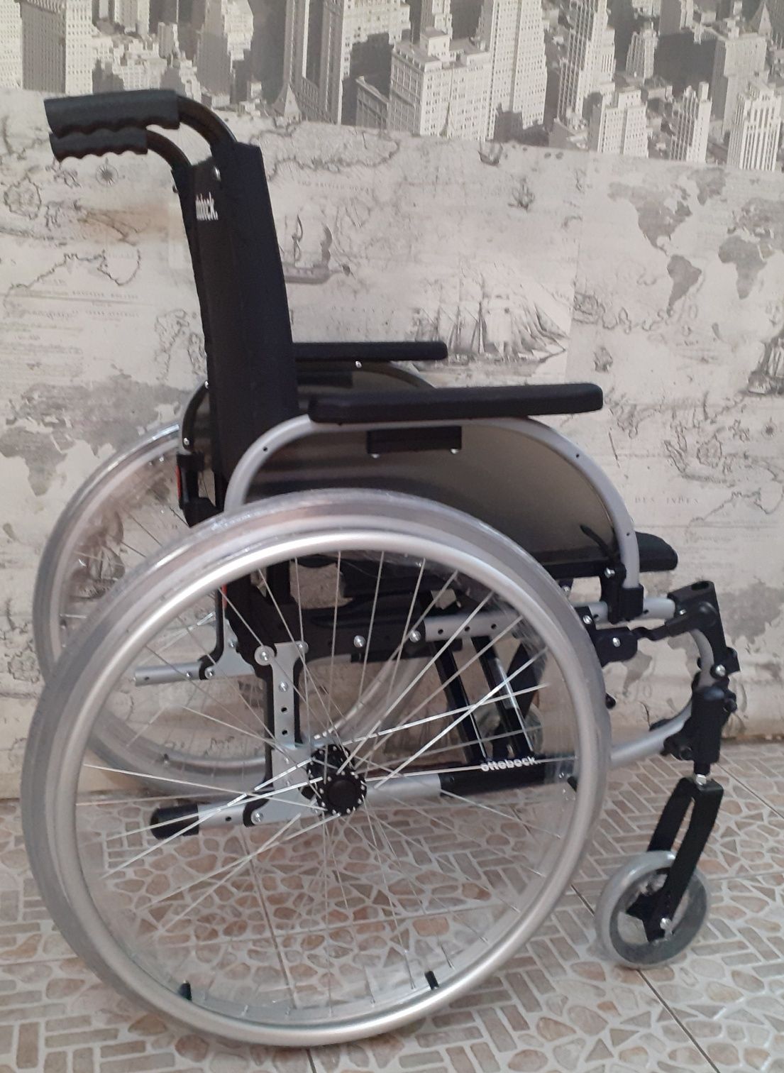 Привозная инвалидная кресло-коляска из Германии фирма  Мейра Оттобок.