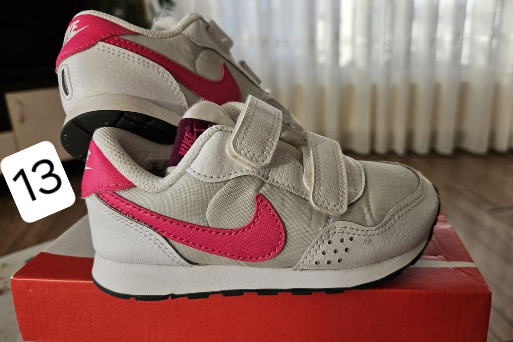 Детски обувки и ботушки