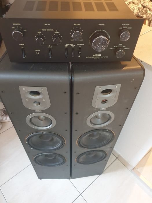 Vând boxe plus reciver