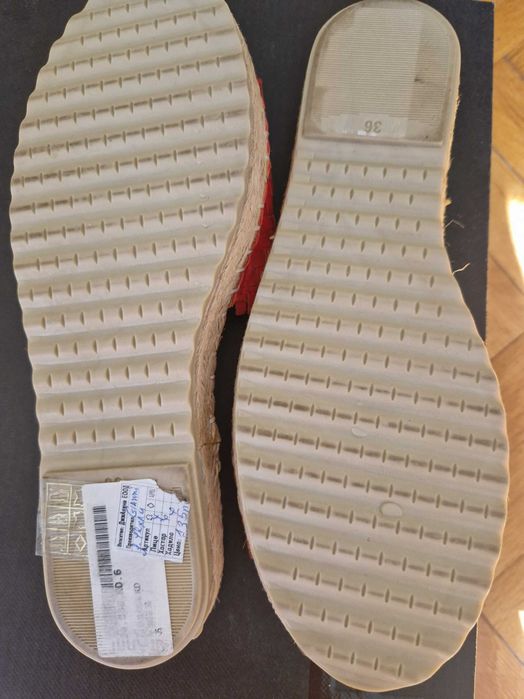 Дамски чехли от естествена кожа, нови