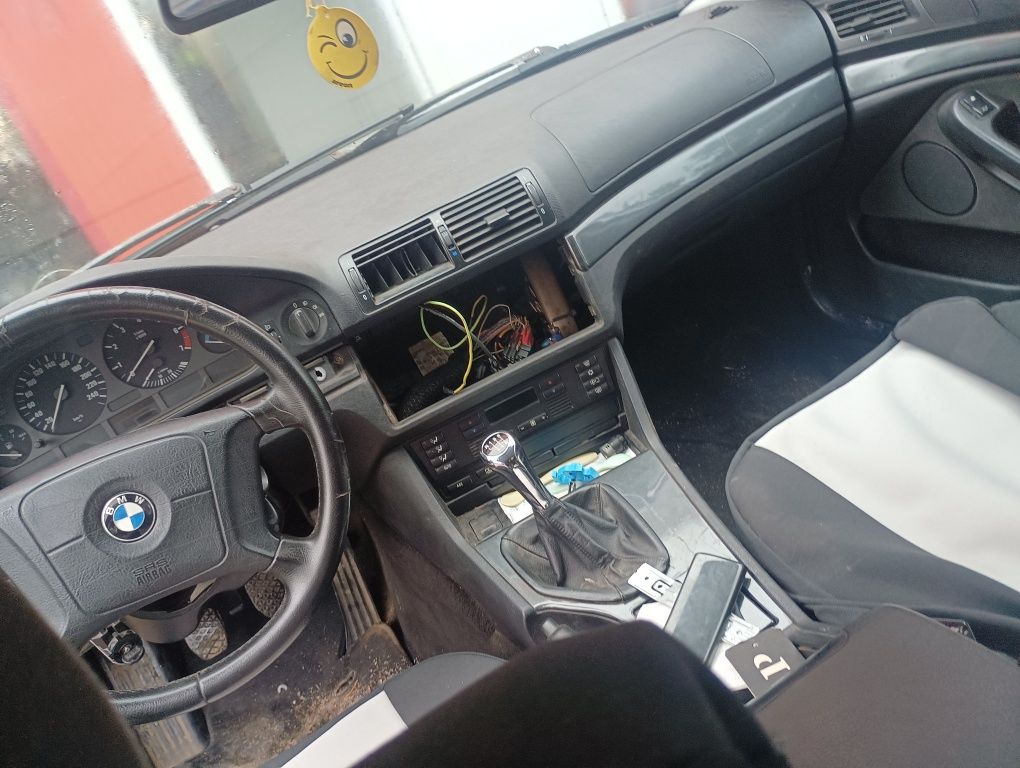 БМВ е39 520i 150 кс