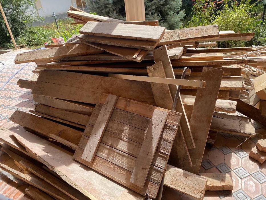 Taxta olamiz qimmat narxlarda