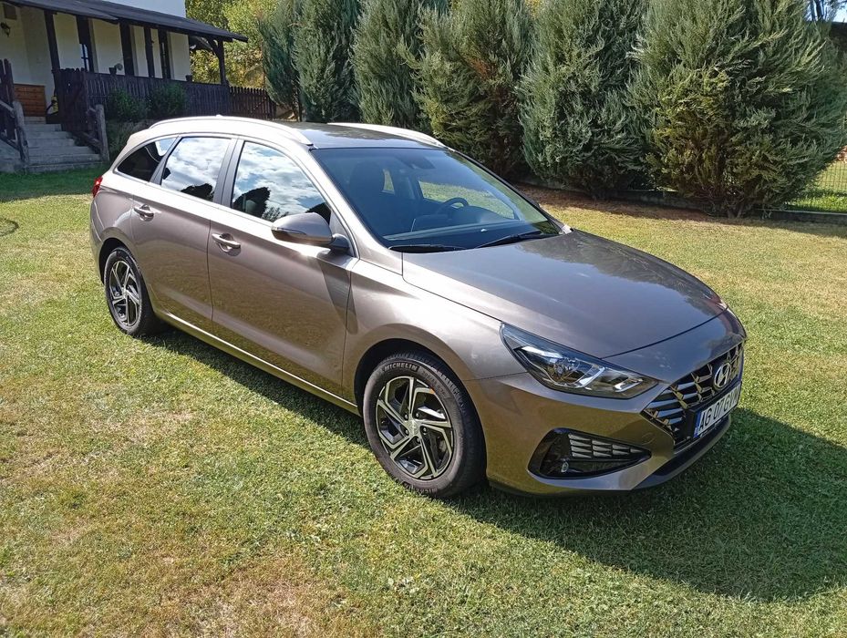 Hyundai i30 break 1.5 DPI 110 cp, Highway