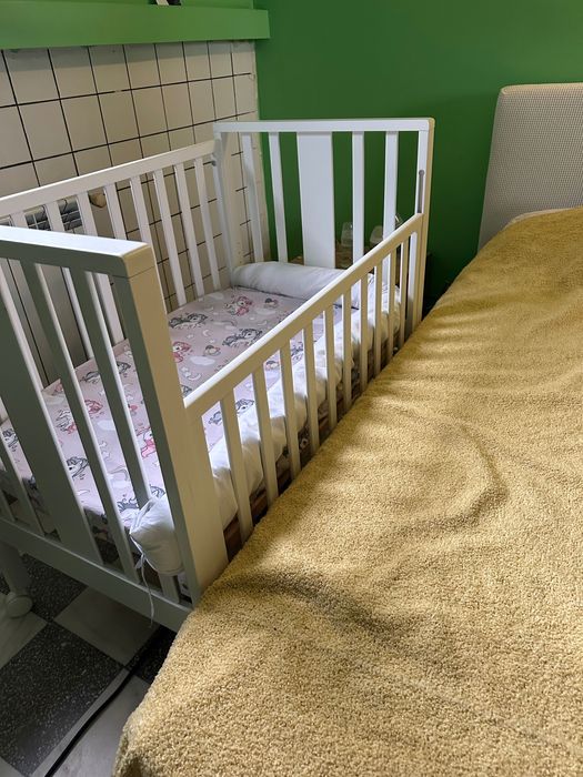 Patut Bebe Cosleeper Lemn Fag Mini Charly Gri cu Saltea si Set de Pat