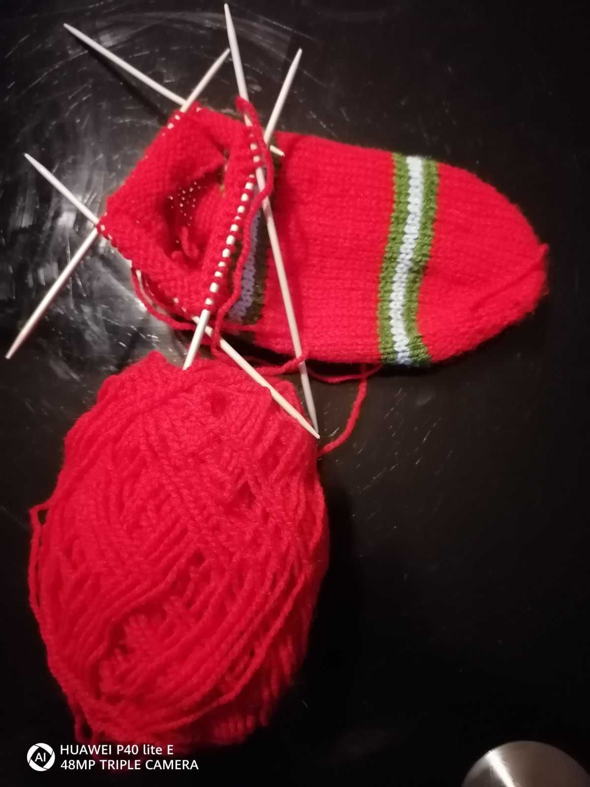 Изработка на плетени топли чорапи