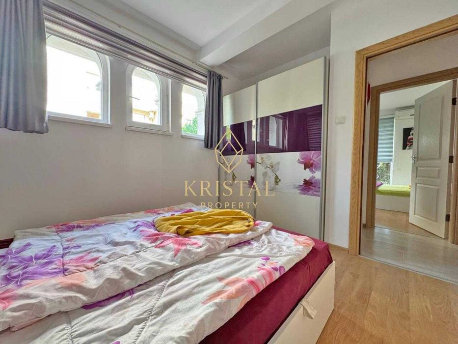 Продава се Тристаен апартамент в к.к. Слънчев бряг - 78 кв.м за 1783 €/кв.м - Снимка #6