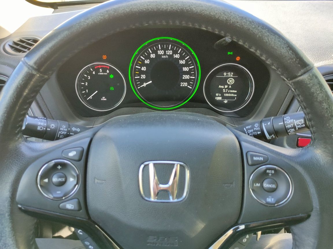 Продавам Хонда HR-V 2016 год.
