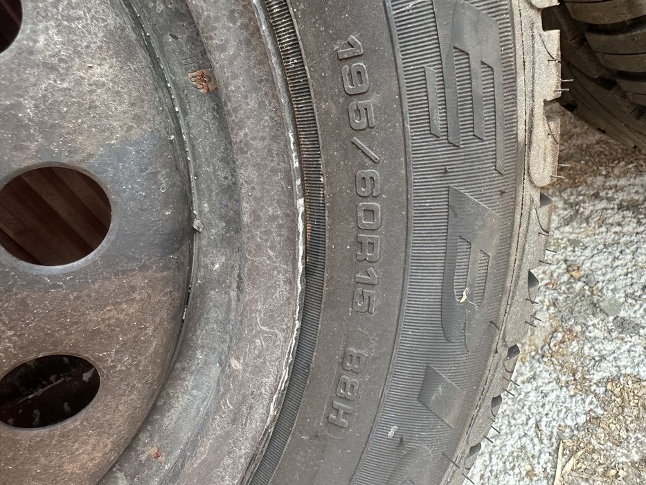 Летни гуми с джанти R15 195/60