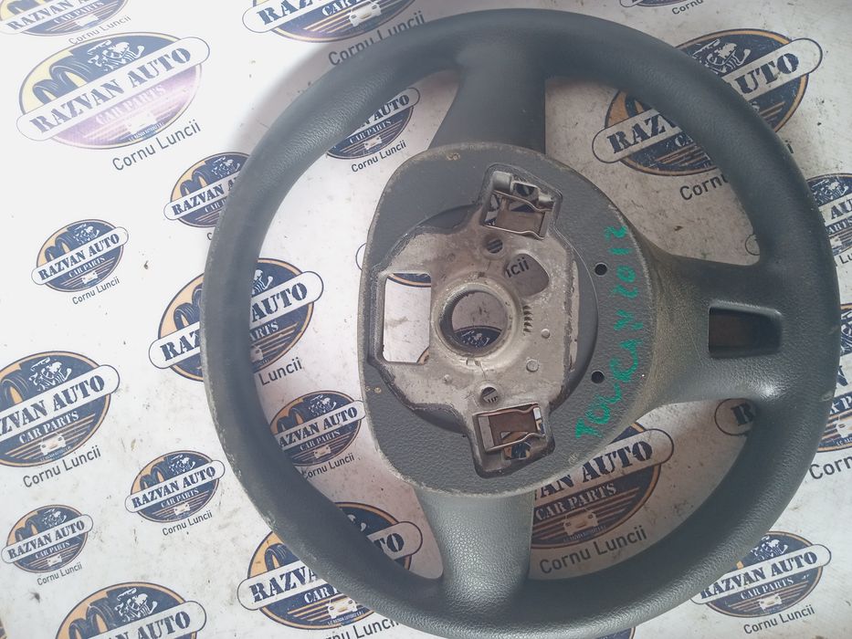 volan volkswagen touran 2012