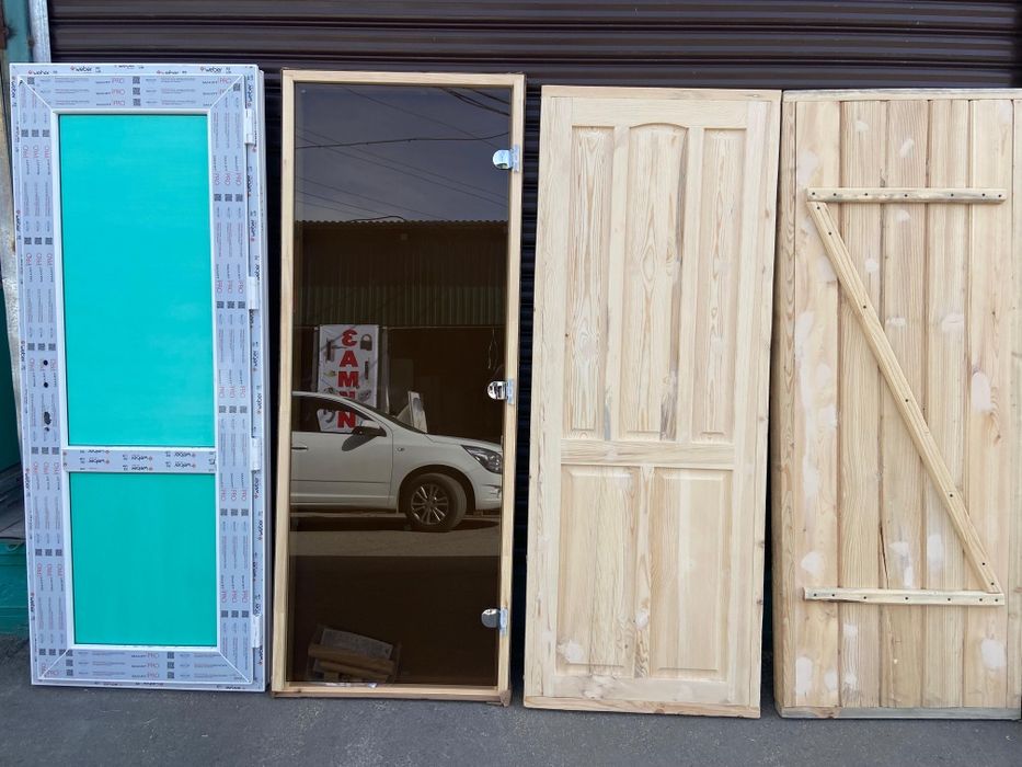 Двери деревянные,пластиковые  ,окна и форточки...