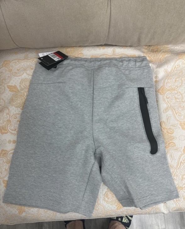 Pantaloni scurti Nike Tech