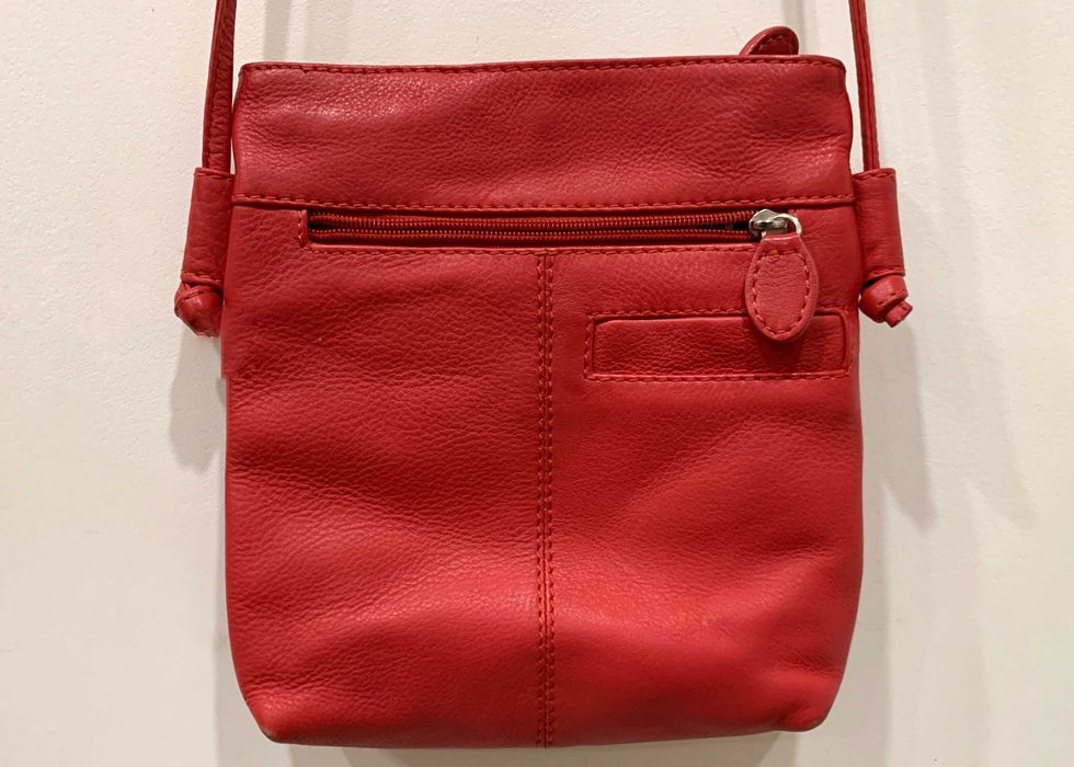 Geanta Osprey din piele naturala rosie crossbody