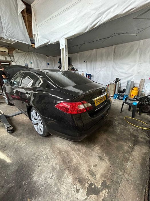 Infiniti M30Ds Fara Motor*