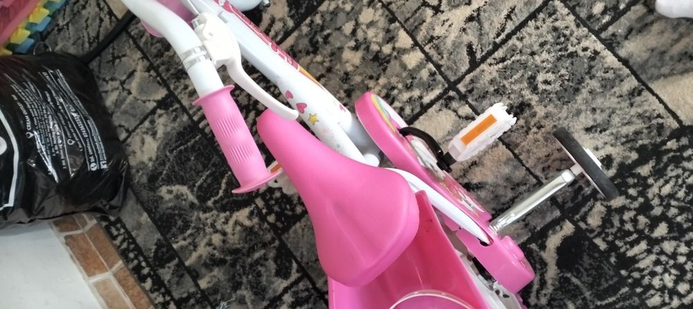 Bicicleta fetițe 12 inch