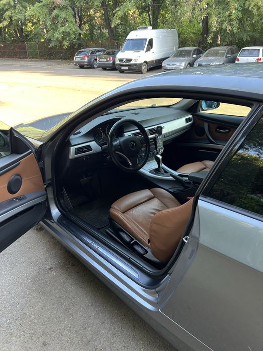 Vand Bmw e92 320d (automat)