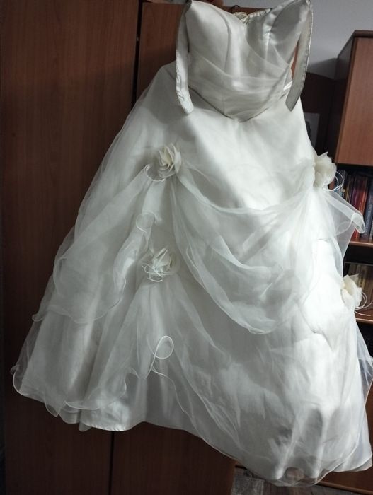 Rochie de mireasa mărimea M
