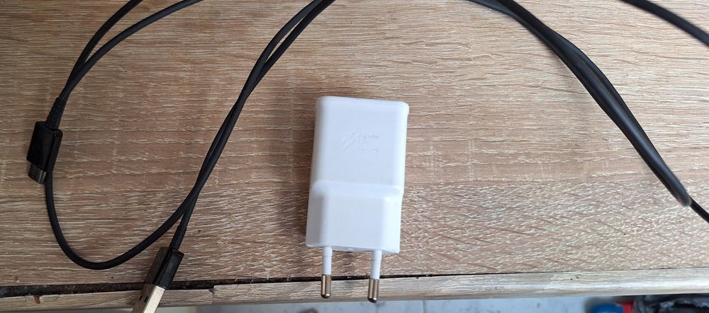 Адаптер и кабел Samsung 15 w
