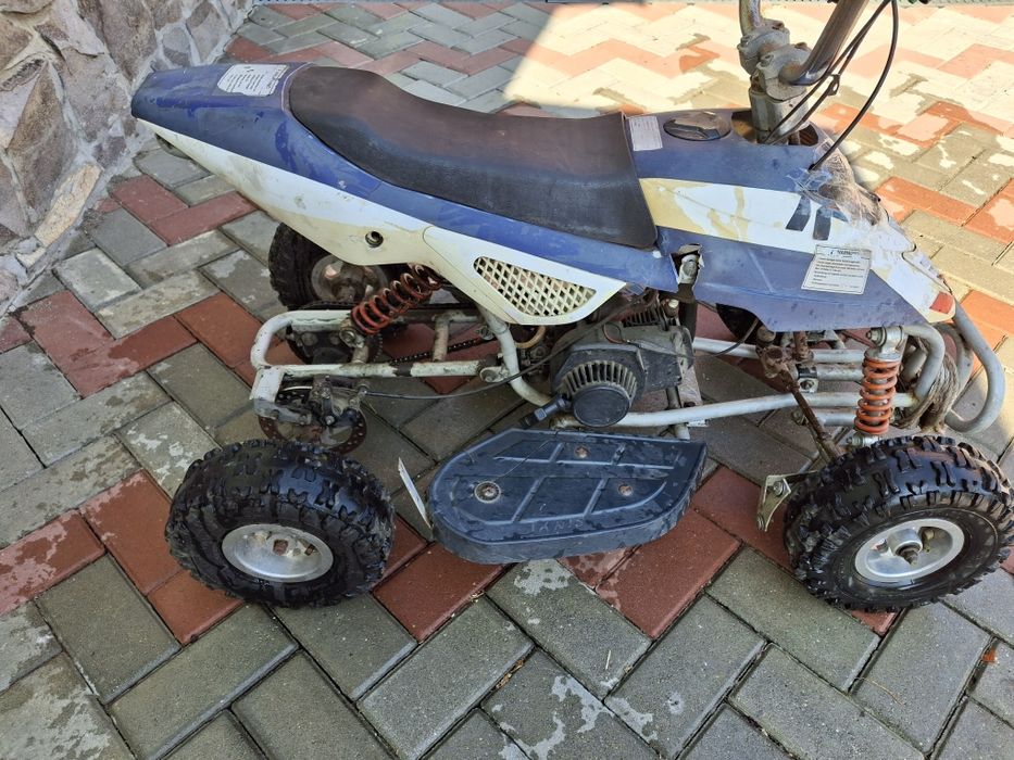 Vând atv pentru copii