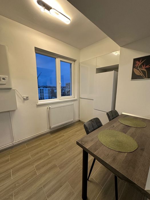 Inchiriez apartament cu 2 camere zona Cornitoiu