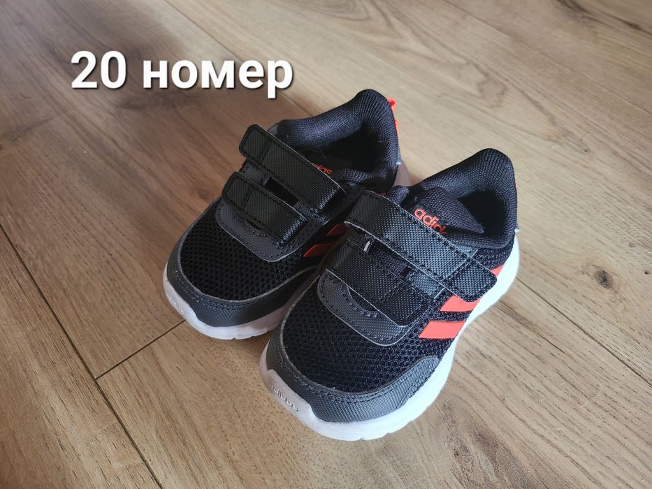 Бебешки/детски  маратонки Adidas/ Адидас  21 и 20 номер