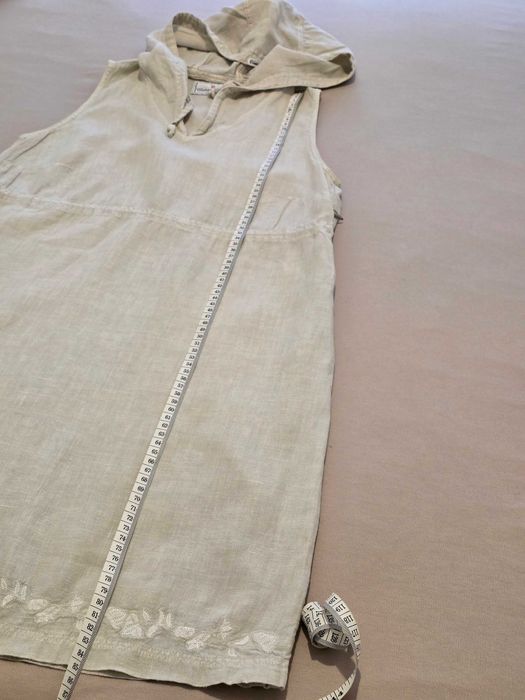 rochie in tip hanorac fără mâneci cu glugă