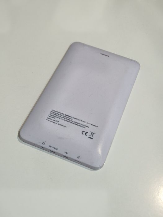 Tableta android 4.4 cu încărcător