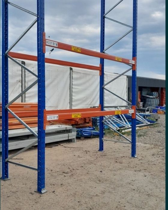 Rafturi metalice depozitare paleti 4599
