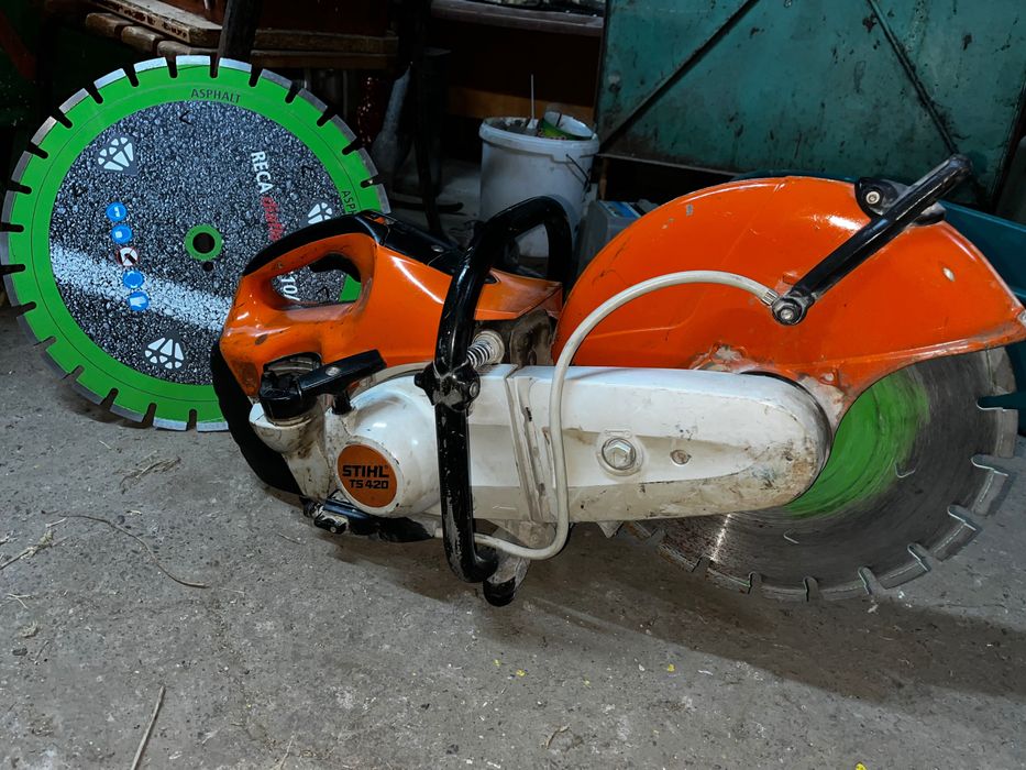 De vânzare Drujbă pavele sthill