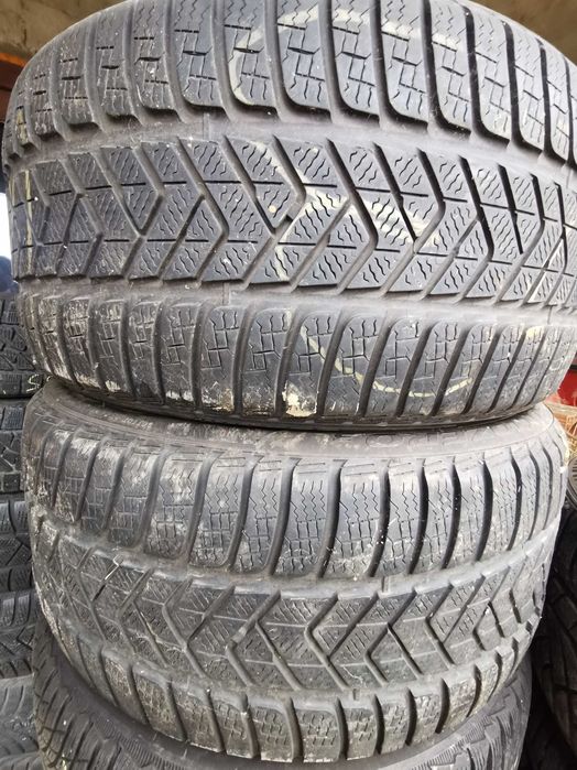 275 35 21 pirelli