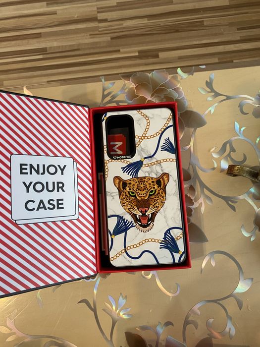 Продавам кейсове за Samsung galaxy a 72