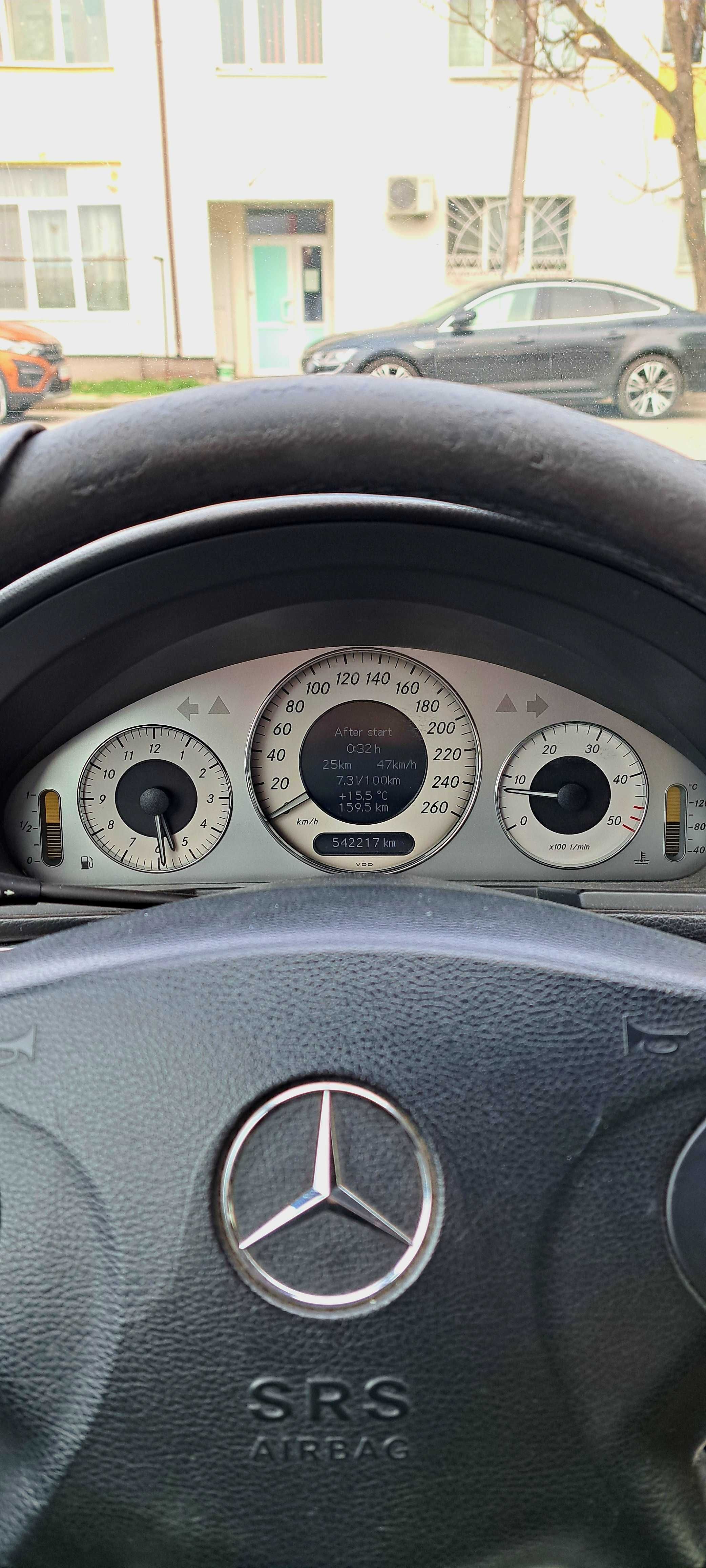 Mercedes-Benz E220 CDI
