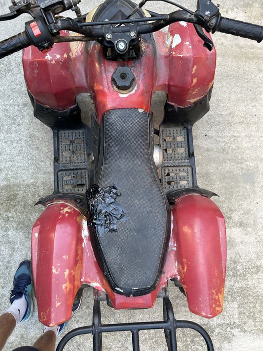 Vand  sau schimb atv de 110 cc