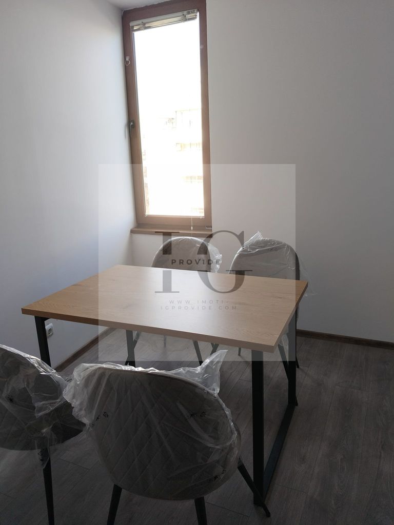 Продава се Тристаен апартамент в к.к. Слънчев бряг - 76 кв.м за 1028 €/кв.м - Снимка #11