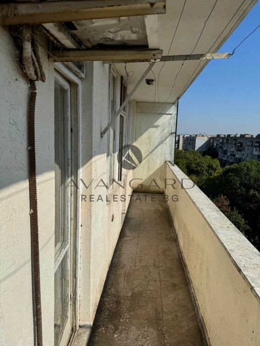 Продава се Тристаен апартамент в Пловдив, Кючук Париж - 104 кв.м за 1540 €/кв.м - Снимка #5