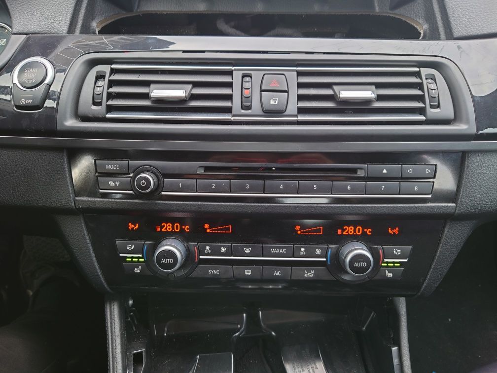 Бмв бутон за аварийни светлини авариини копче bmw е90 е91 е92 е93 ф30*