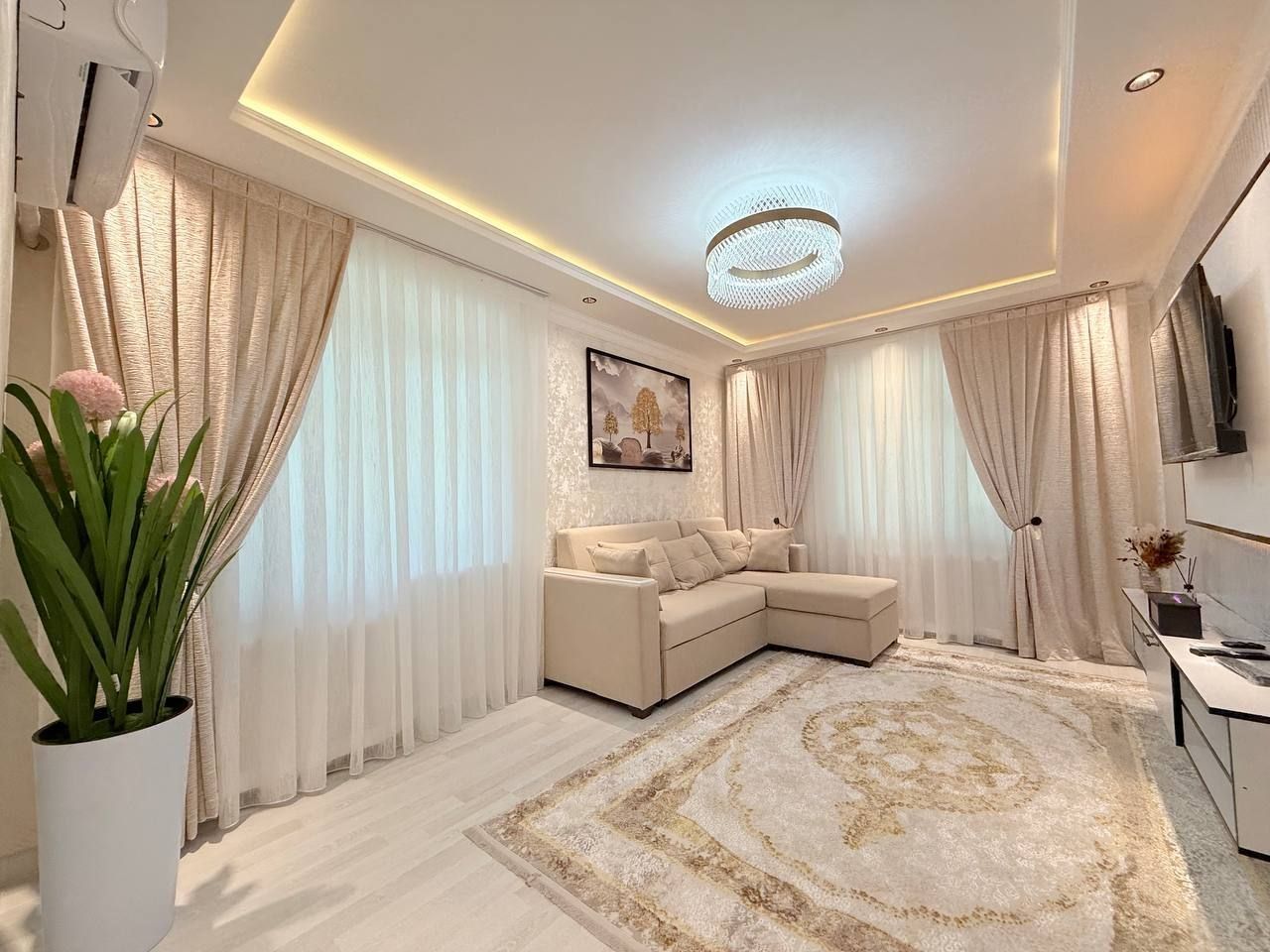 Продаётся 2-3/3/5 Чиланзар 23 квартал 43м² ор-р: 44 школа